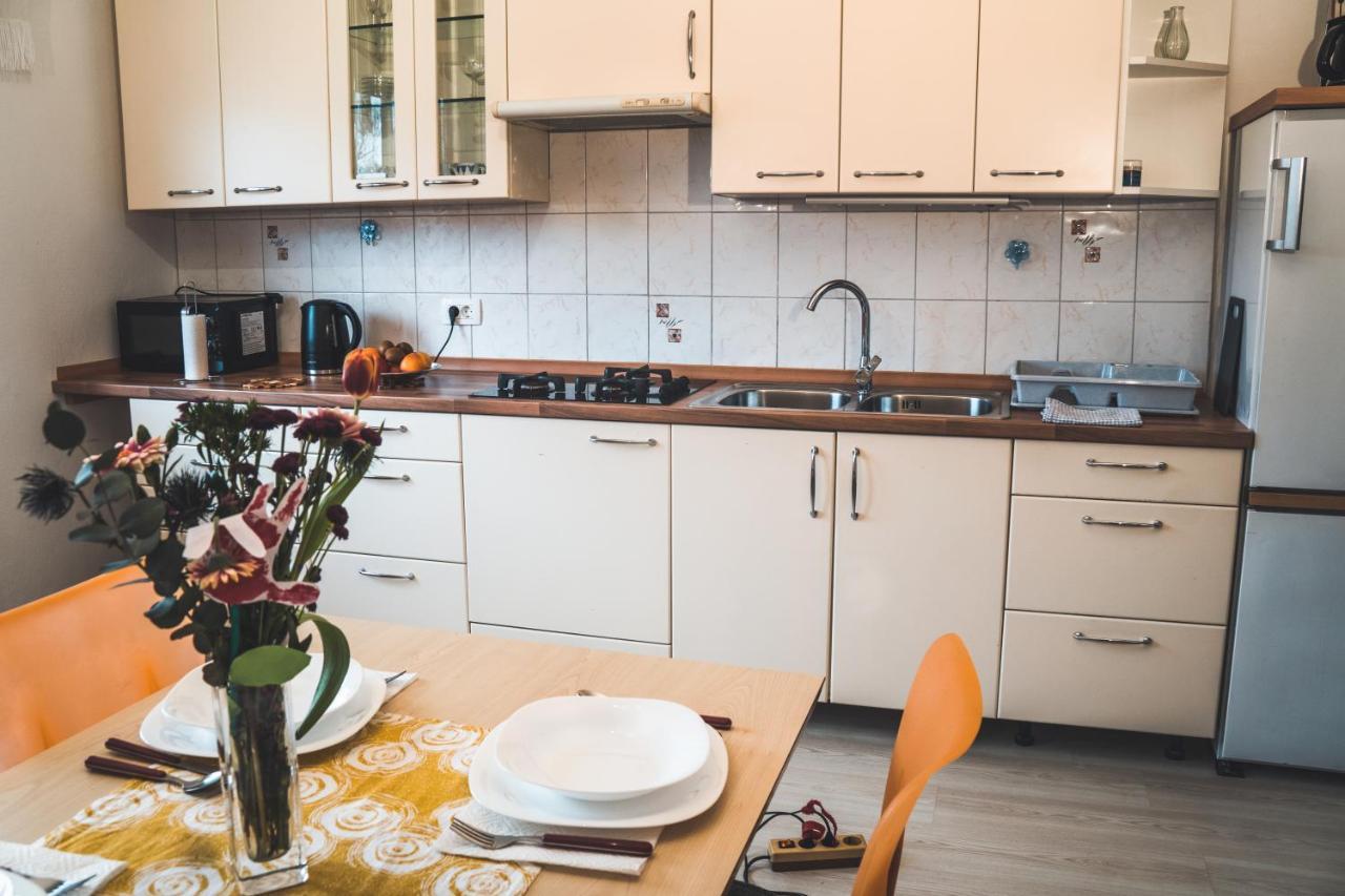 Apartments Bukor Lukovica pri Domžalah Exteriör bild