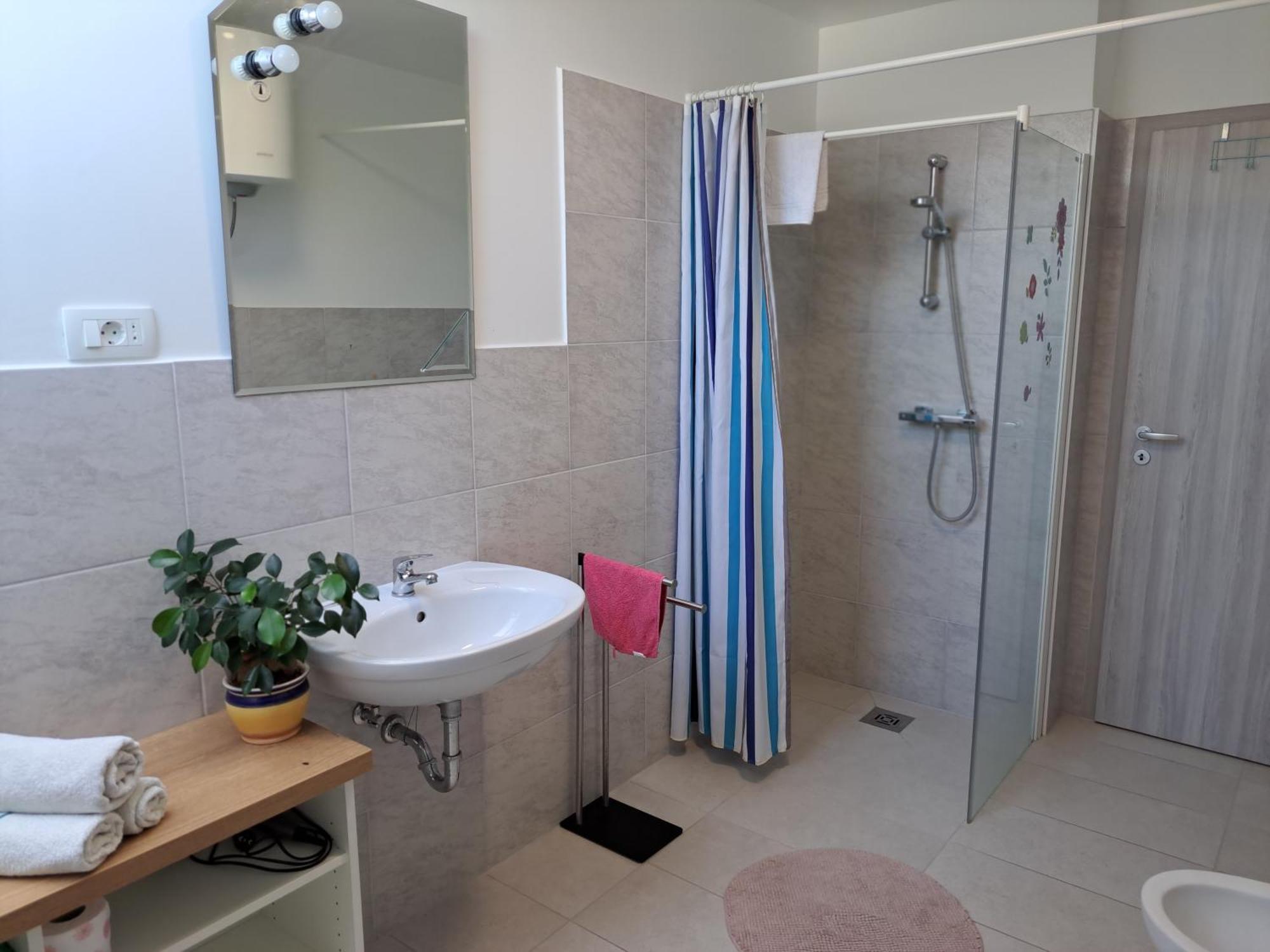 Apartments Bukor Lukovica pri Domžalah Exteriör bild